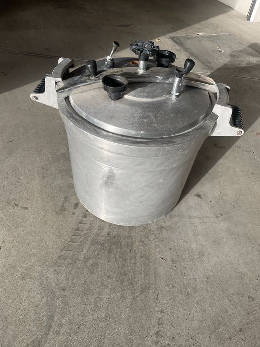 Panela de pressão 66L