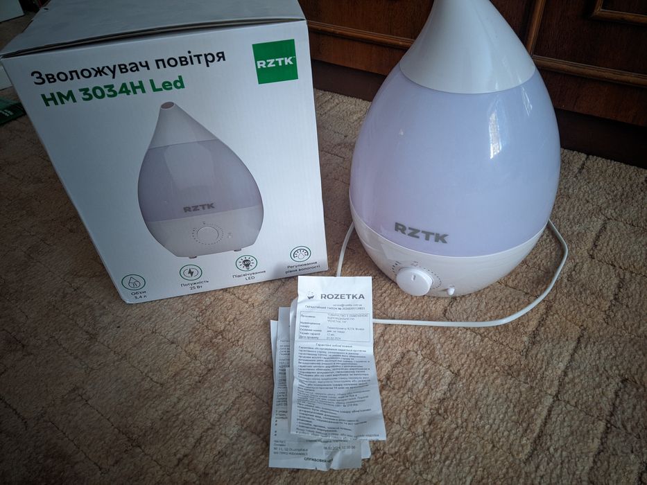 Зволожувач повітря RZTK HM 3034Н LED