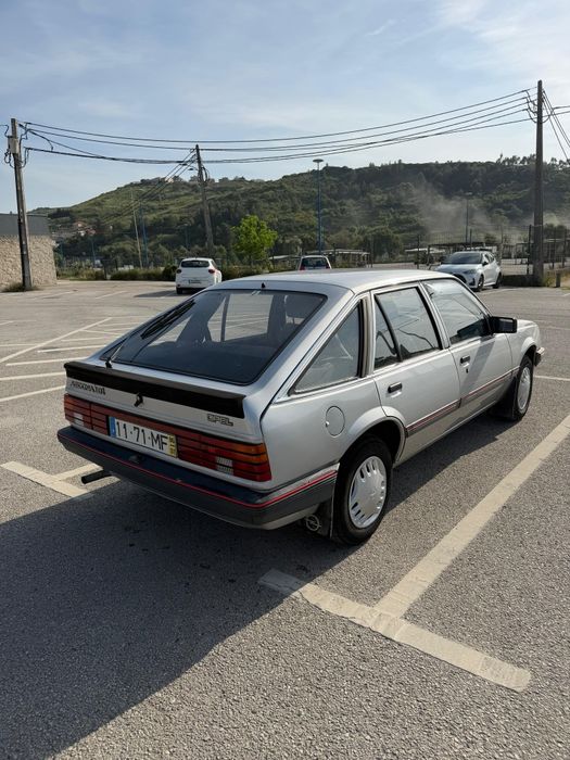 Opel ascona Sprint 1.8i