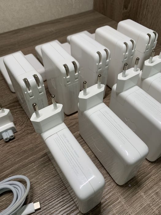 Apple USB-C 140w Блок живлення для Macbook Pro 16 m2 m3 Max
