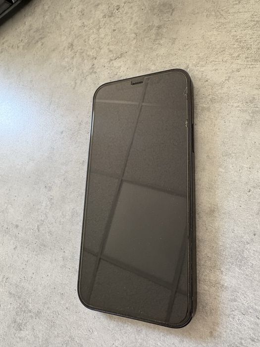 Sprzedam Iphone 12