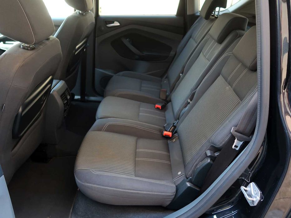 Ford C-Max — fotografia 11