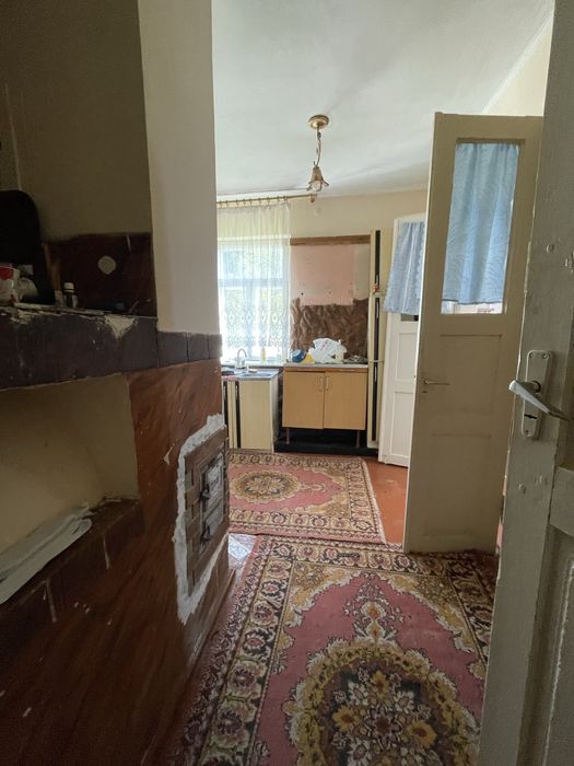 Будинок з великою земельною ділянкою(!)