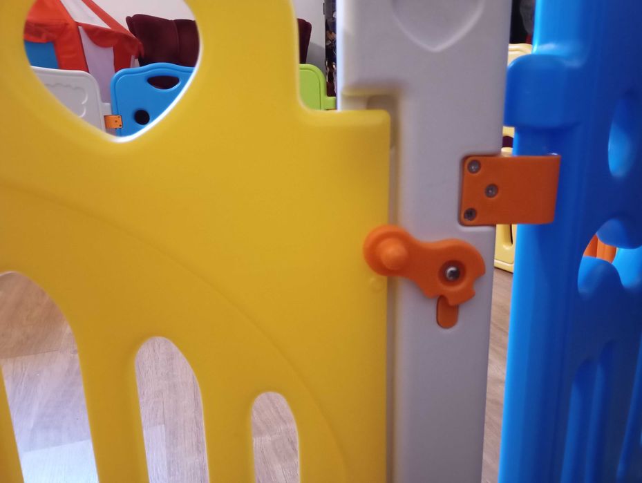 Parquinho Infantil (cerca)