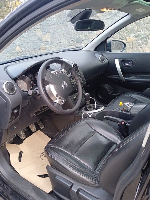 Nissan Qashqai+2...