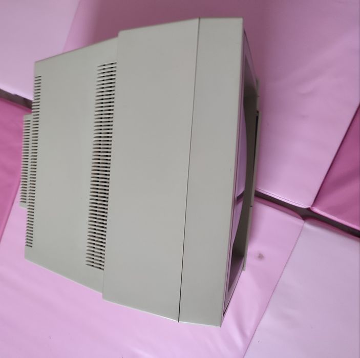 Monitor Commodore 1084S-P Oryginalny