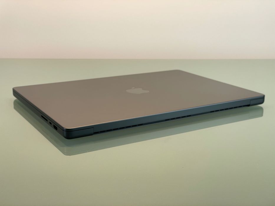 2023 MacBook Pro A2991 16" M3 PRO 18GB 512GB