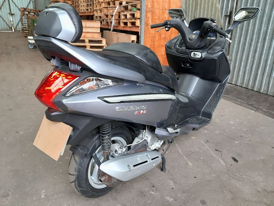Sym GTS 125cc..2010r.Gaźnik.ciecz.4T.Zadbany.Na kat.B.Transport!