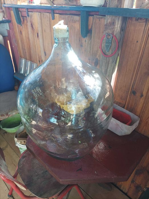 Butla na Wino z koszem
