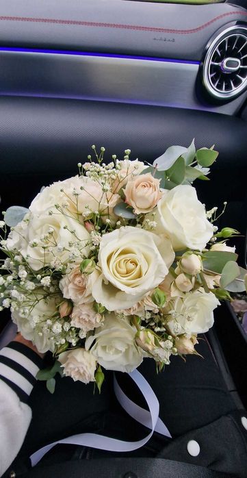 Auto do ślubu Mercedes CLA dekoracja gratis samochód wynajem