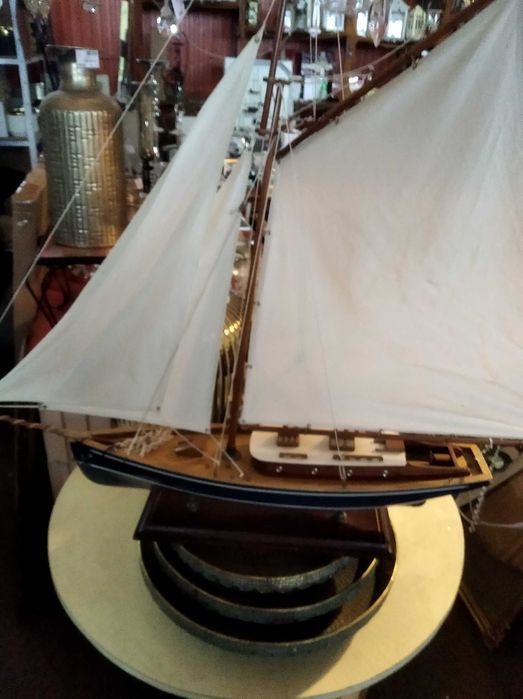 Model żaglowy kanadyjskiego szkunera