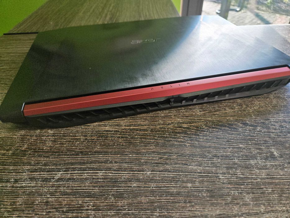 Laptop Acer Nitro AN515-41 AMD FX-9830P R7 16GB RAM 256GB SSD Radeon RX550