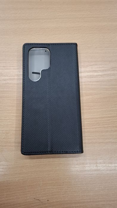 Etui kabura z klapką na magnes do Samsung Galaxy S24 Ultra