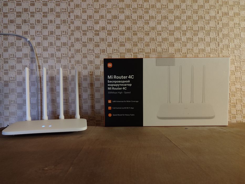 Вайфай роутер Xiaomi (стан нового)