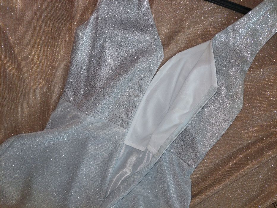 Випускне плаття довге, срібно золотисте