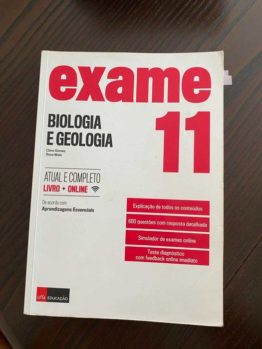 Livro preparação exame Biologia e Geologia - LEYA