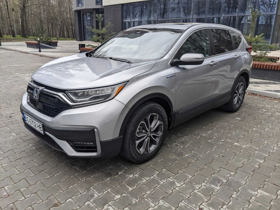 Продаю свій економічний кросовер Honda CR-V Hybrid 2022 року