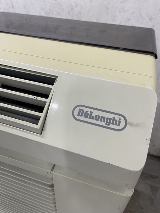 Кондиціонер напольний кімнатний  Delonghi