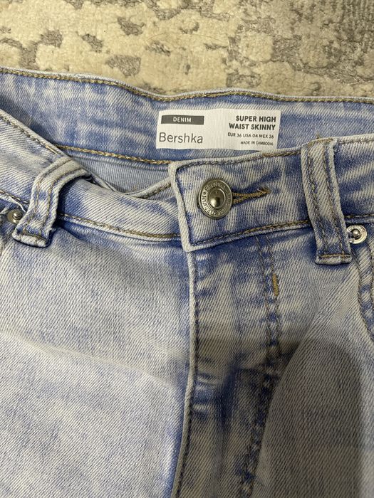 Джинси 26 розмір Bershka