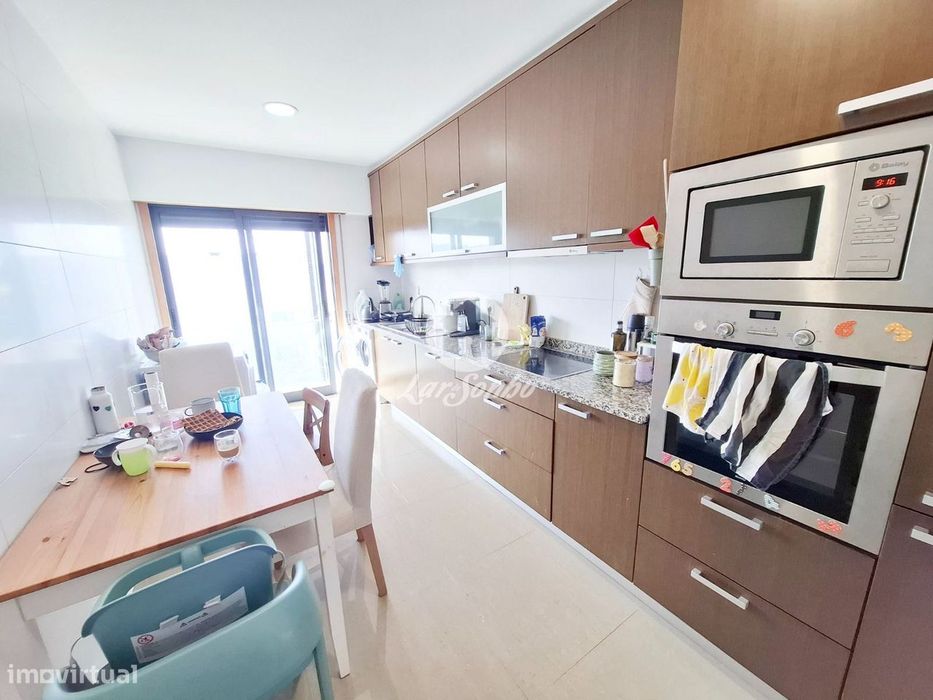 Apartamento T2 com Garagem Fechada em Vila do Conde