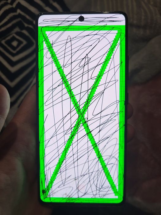 продам рабочий samsung s 10 lite (разбит экран)