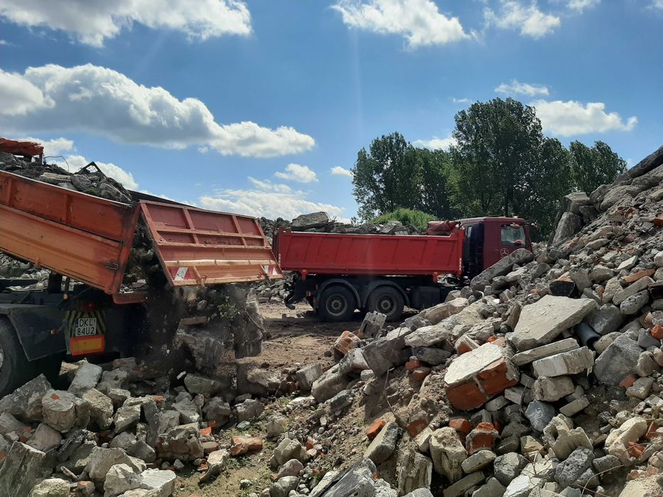 Usługi transportowe wywrotka wywrotkami wywrotki 6x4 8x6 PIACH PIASEK