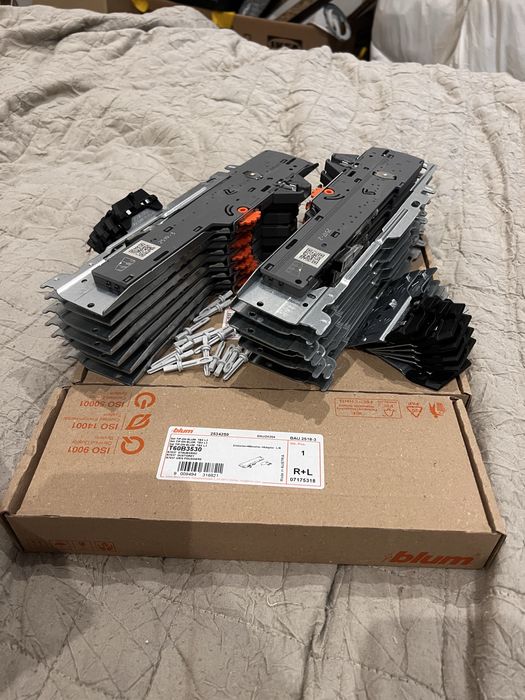 10 zestawów Tip On Blum Tandembox T60B3530