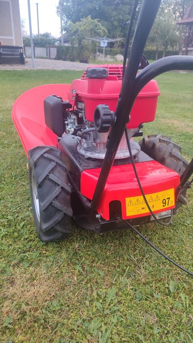 Продам косарку чеського виробника vari liza 60 Honda