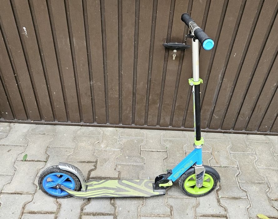 Hulajnoga Spokey z pompowanymi kółkami. W 100% sprawna!