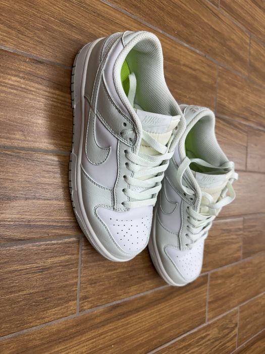 Красовки Nike шкіра