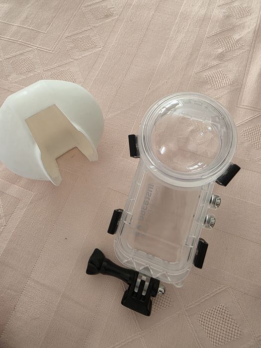 Caixa de mergulho insta 360