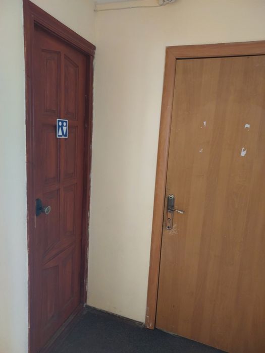 Здається приміщення (2 кімнати) в центрі міста в центрі