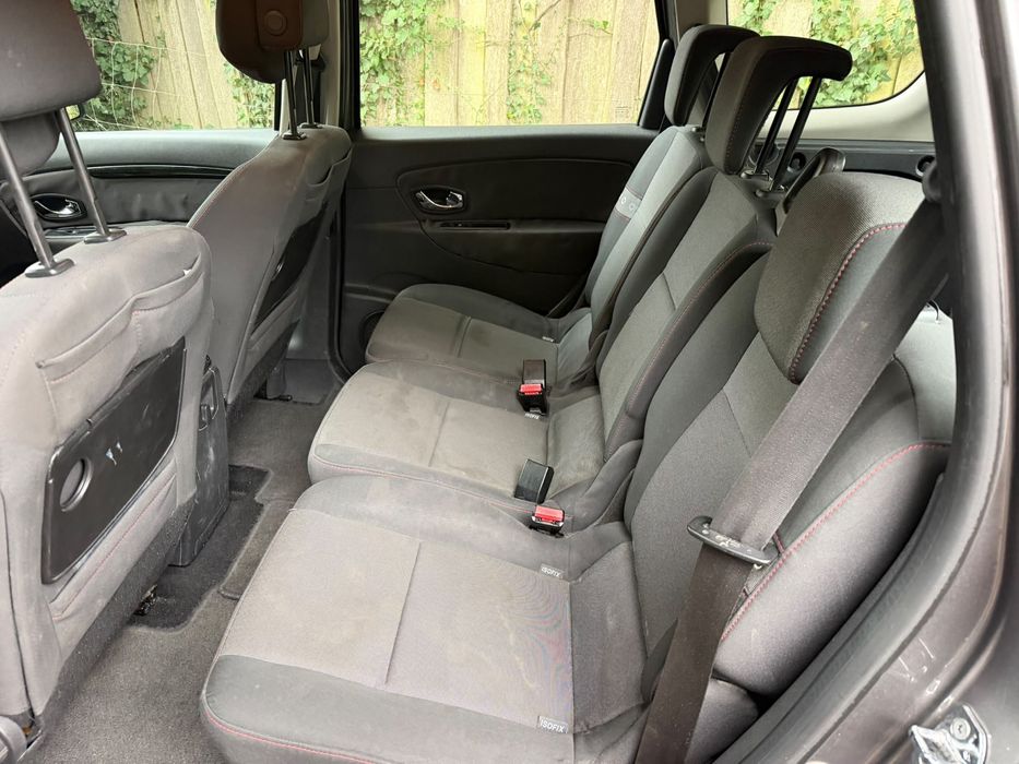 Renault Scenic 1.5 DCI ( 7 lugares )