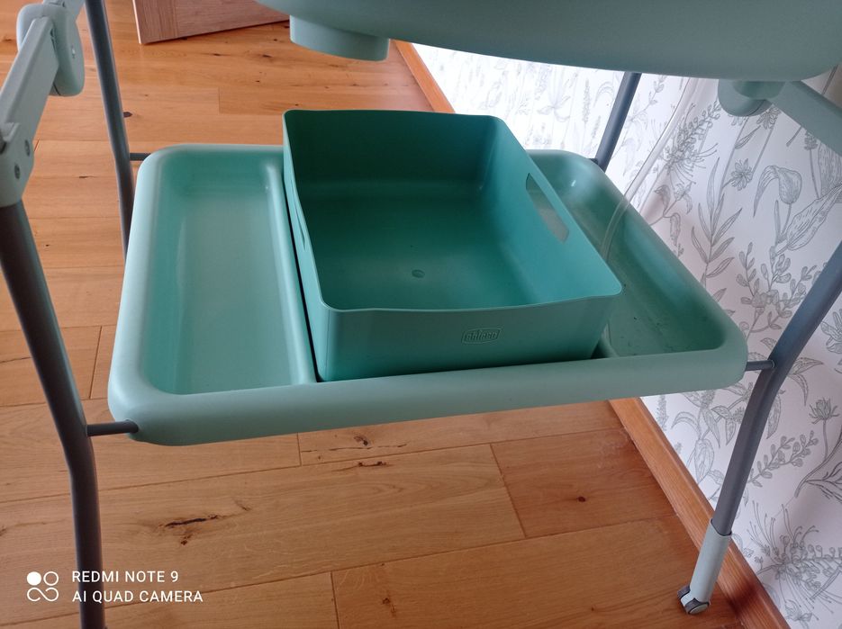 Przewijak z wanienką Chicco wanienka organizer