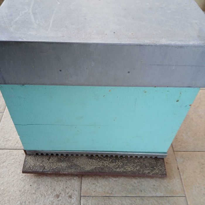 vendo colmeias novas