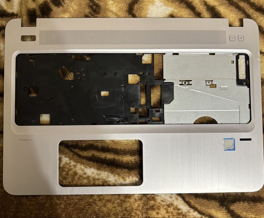 верхня частина корпусу  від ноутбука HP ProBook 450 G4