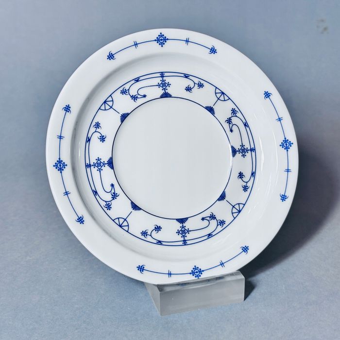 piękny talerzyk spodek porcelanowy wzór słomkowy indisch blau