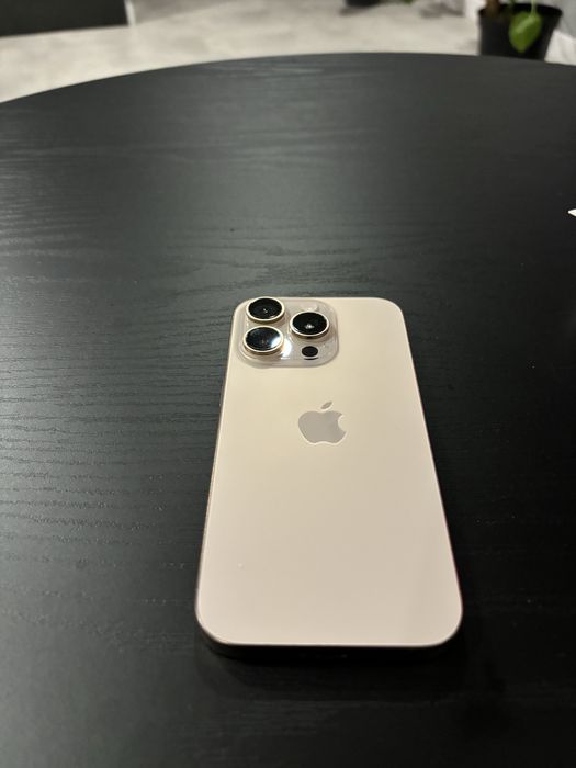 Apple iPhone 16 PRO Okazja Stan Idealny