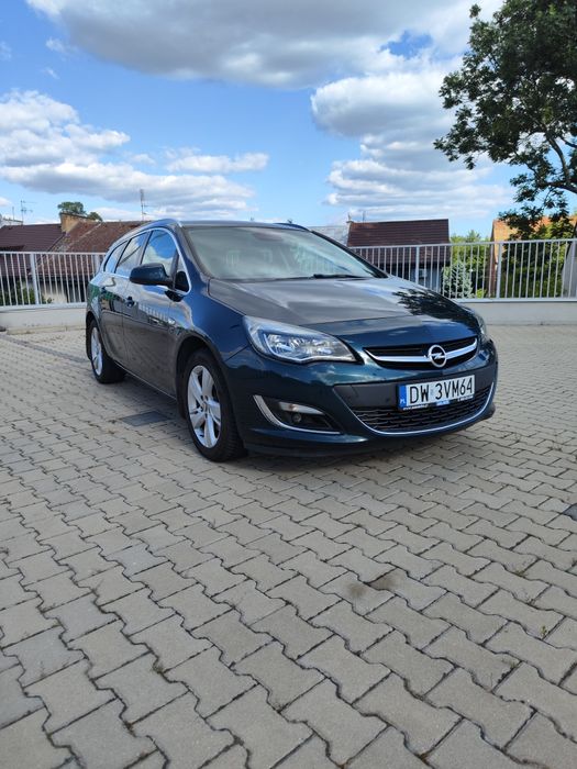 Opel Astra J 2.0 CDTI Sports tourer 2015 r