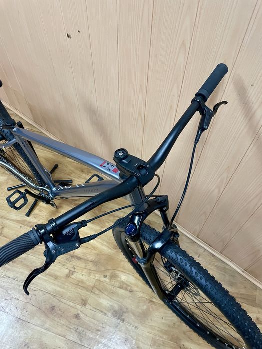 Bicicleta rockrider explorer 520