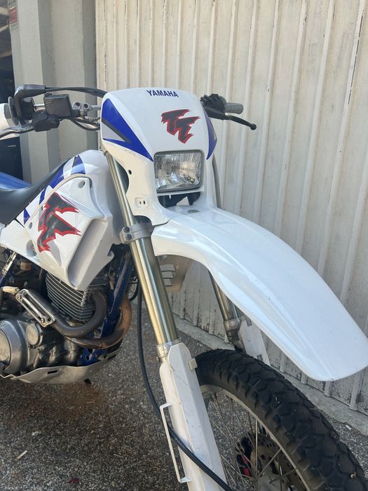 Tt 600  yamaha  de garagem