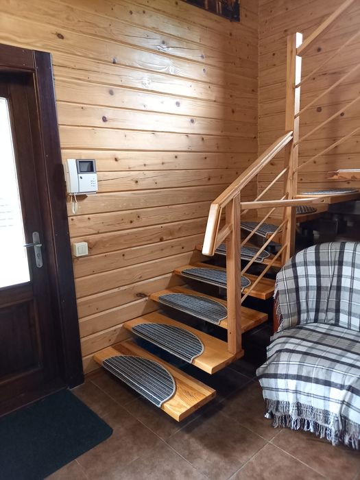 ЕКО Дім на Брюховецькій. Подобово.