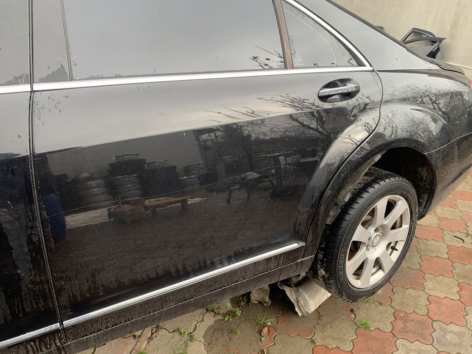 Крило  мерседес w221