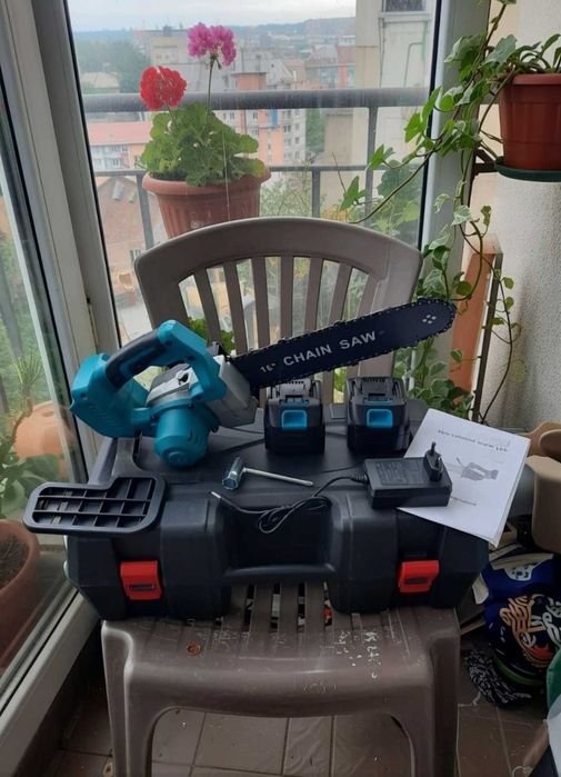 Ланцюгова акумуляторна пила 16 дюймів з 2 акумами