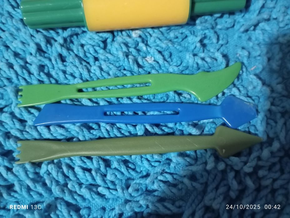 Material para plasticina mais carimbos