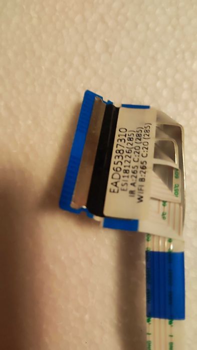 Włącznik + moduł WIFI + taśmy od telewizora LG 43UK6470