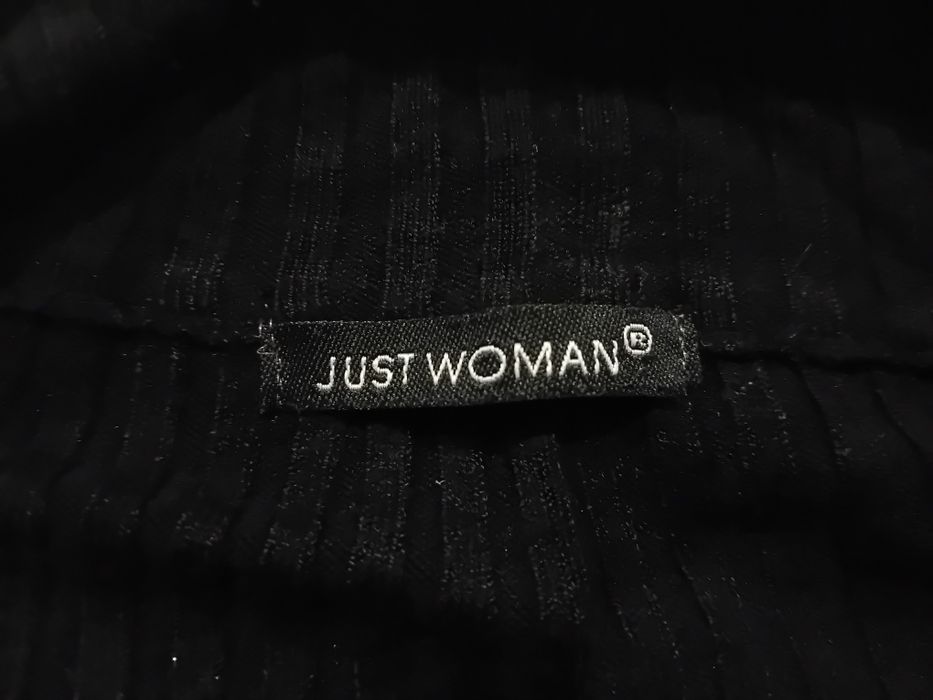 Camisola preta de manga comprida