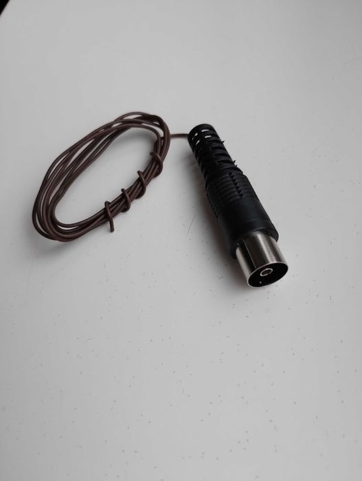 Антенна для FM ФМ радио со штекером из металла