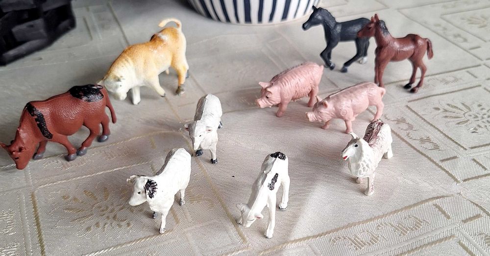 Zestaw figurek zwierząt gospodarskich