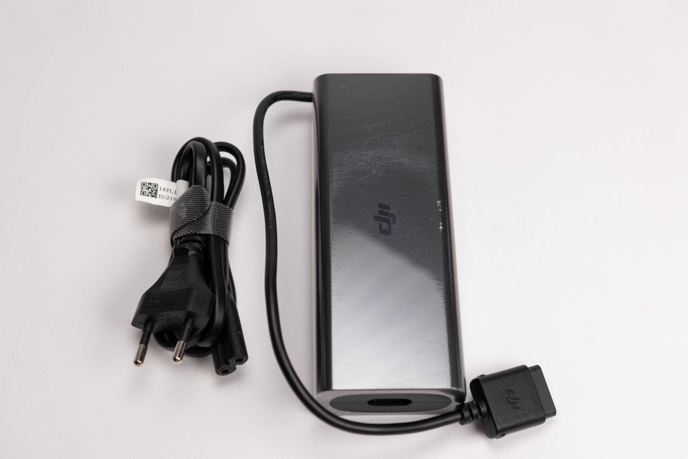 DJI FPV (APENAS DRONE) com Acessórios *NOVO*